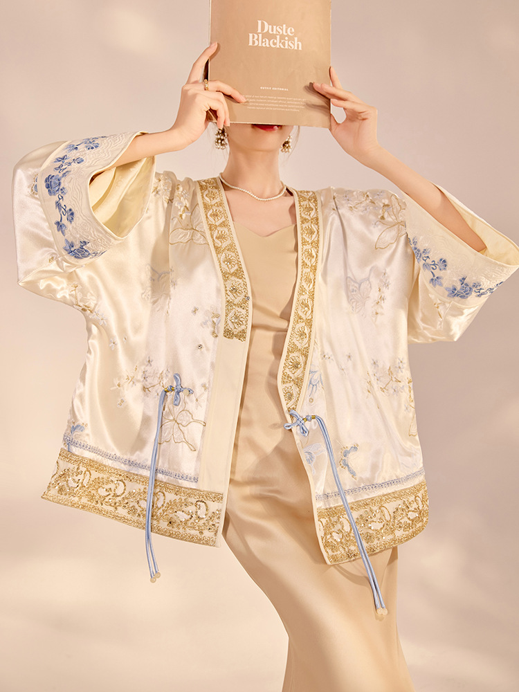 2026년 봄 고급 신상 중국풍 나비 자수 럭셔리 루즈 - Embroidery Knit 리뷰 및 가격