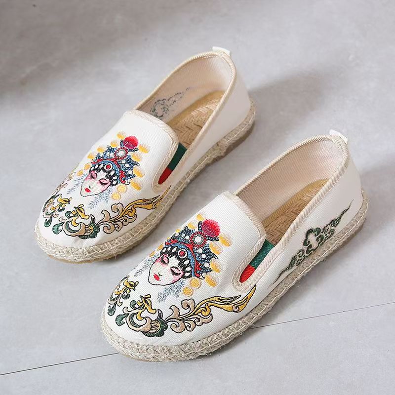 여성 플랫 솔 자수 천 신발 봄 가을 새로운 부드러운  - Embroidery Fabric 리뷰 및 가격